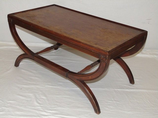 Vintage Mahogany Coffee Table (1 of 5)