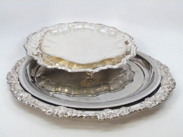 Four Round Vintage Silver Plate Serving Trays (1 of 4)
