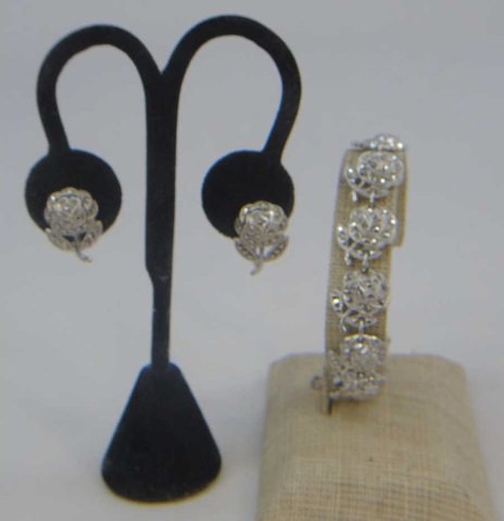 Vintage Sterling Marcasite Bracelet & Earring Set (1 of 7)
