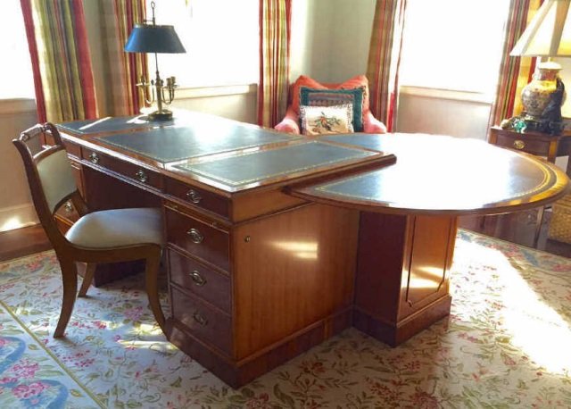 Executive Desk in Yew Wood & Leather by Heldense (1 of 9)