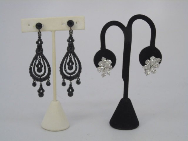 Harry Winston Style Costume Jewelry Earrings: Harry Winston Style Costume Jewelry Earrings. With pear shape stones set in silver. Measures 1 inch in length. Along with a pair of Barrera chandelier earrings which measure 3 inches in length.