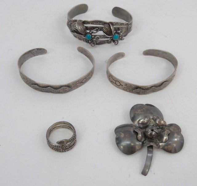 Vintage Sterling & Silver Native American Mexican: Vintage Sterling & Silver Native American Mexican Jewelry Items. Cuffs and brooches. Inlay with stone.