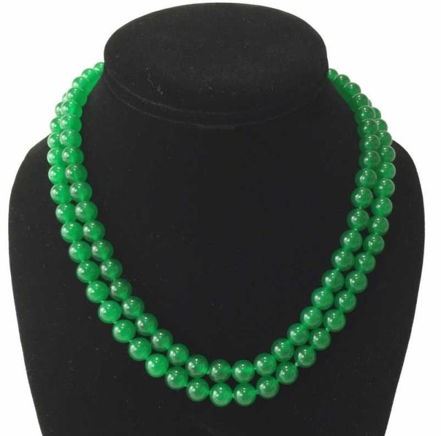 Pair Chinese Green Jade Beaded Strand Necklaces (1 of 5)