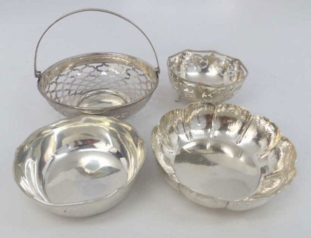 Four 900 Silver Serving Bowls & Baskets (1 of 6)