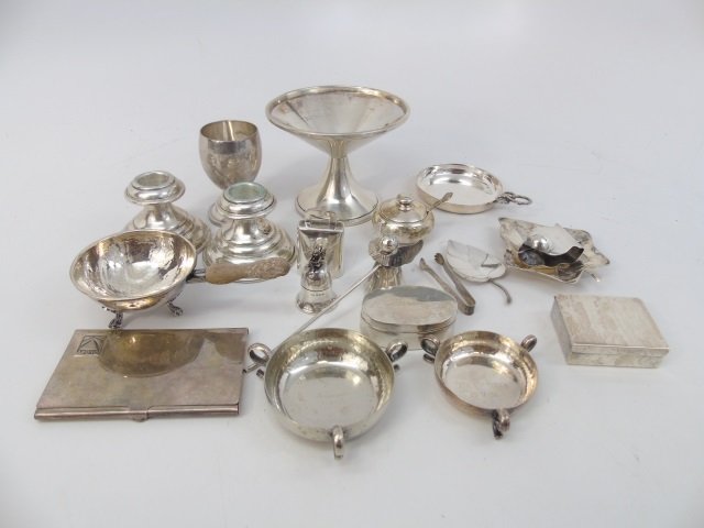 Assorted Sterling & Silver Table Articles (1 of 9)