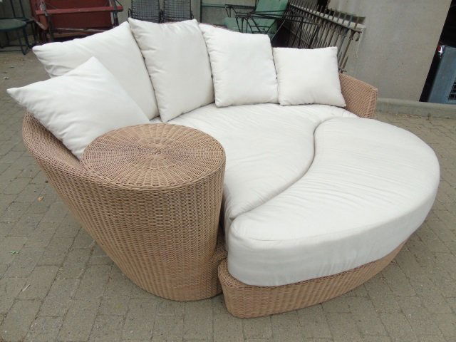 Barlow Tyrie Dune Collection Pool / Patio Day Bed (1 of 7)