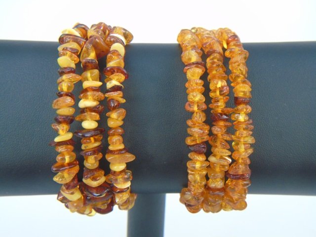Pair Natural Amber Beaded Coil Bracelets (1 of 4)