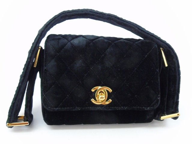 Vintage Chanel Paris Velvet Purse / Handbag (1 of 4)