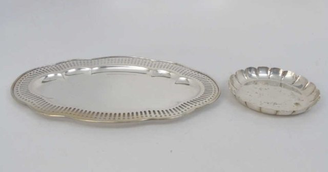 Two Antique Sterling Silver Serving Items (1 of 5)