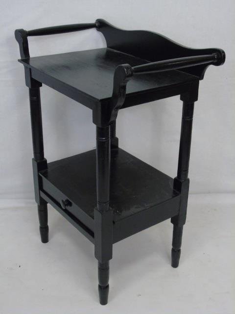 Colonial American Style Black Painted Washstand (1 of 3)