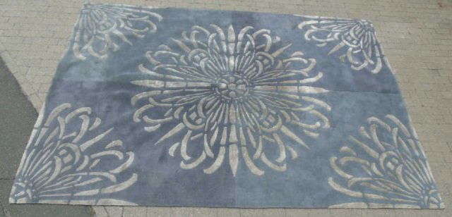 Contemporary Modern 2 Tone Scrollwork Motif Carpet (1 of 5)