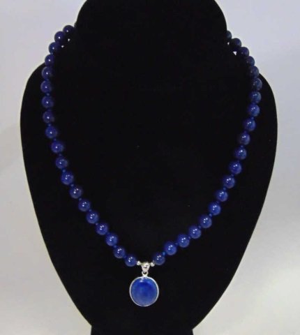 Carved Lapis Lazuli Beaded Necklace w Pendant (1 of 3)