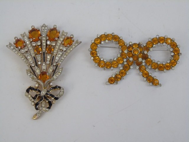 Two Large Vintage Trifari Rhinestone Brooch Pins (1 of 6)