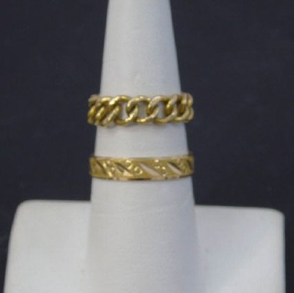 Estate Two Yellow Gold Rings Band & Link Design (1 of 7)