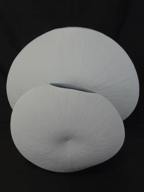2 Large Contemporary Bisque Porcelain Shell Vases (1 of 6)