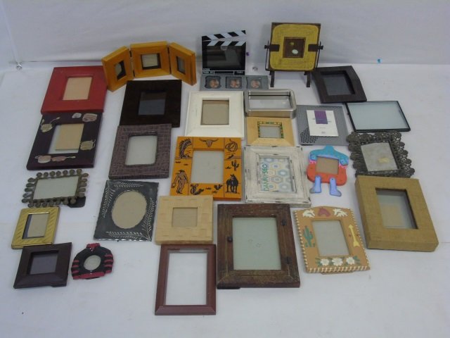 Group Lot of Contemporary & Vintage Picture Frames (1 of 6)