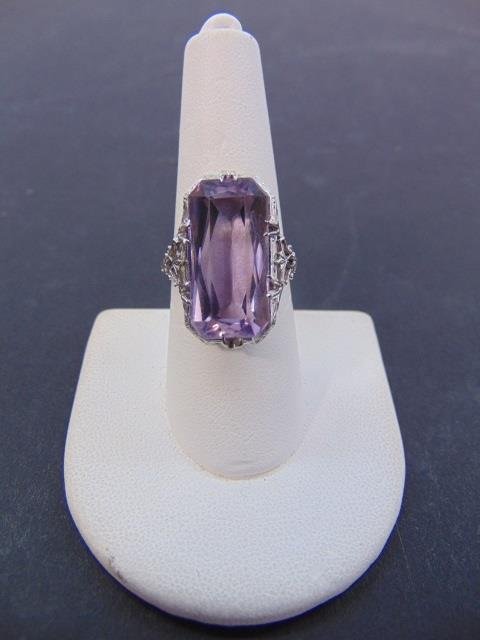 Antique Estate 18kt White Gold & Amethyst Ring (1 of 4)