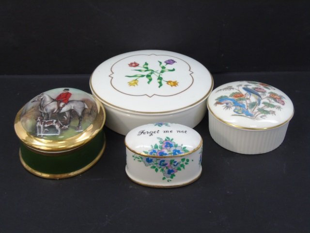 Group of 4 Vintage Porcelain Miniature Boxes (1 of 8)