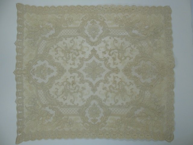 Antique 19th C Lace & Embroidery Table Cloth (1 of 7)