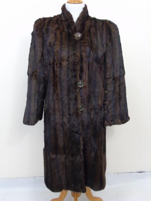 Vintage Ladies Brown Mink Silk Lined Coat (1 of 5)