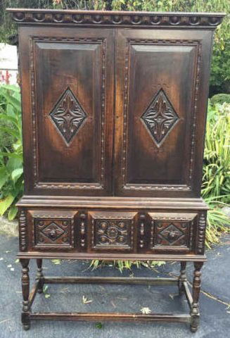 Antique Hathaway Furniture Jacobean Style Cupboard (1 of 7)