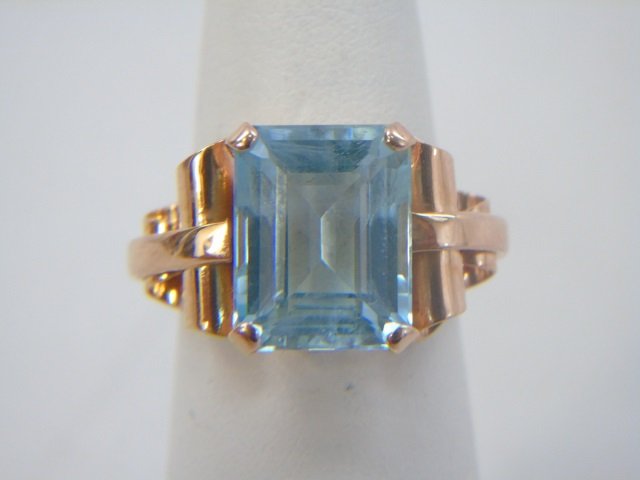 Estate 6 Carat Aquamarine 18kt Yellow Gold Ring (1 of 5)