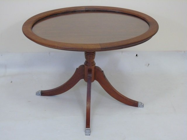Sheraton Style Oval End Table w Pedestal Base (1 of 4)