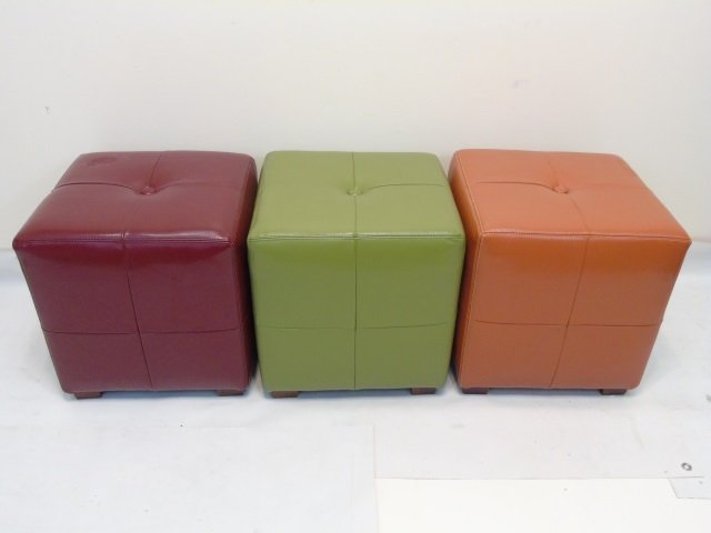 Set of 3 Leatherette Foot Stools Red Green Amber (1 of 3)
