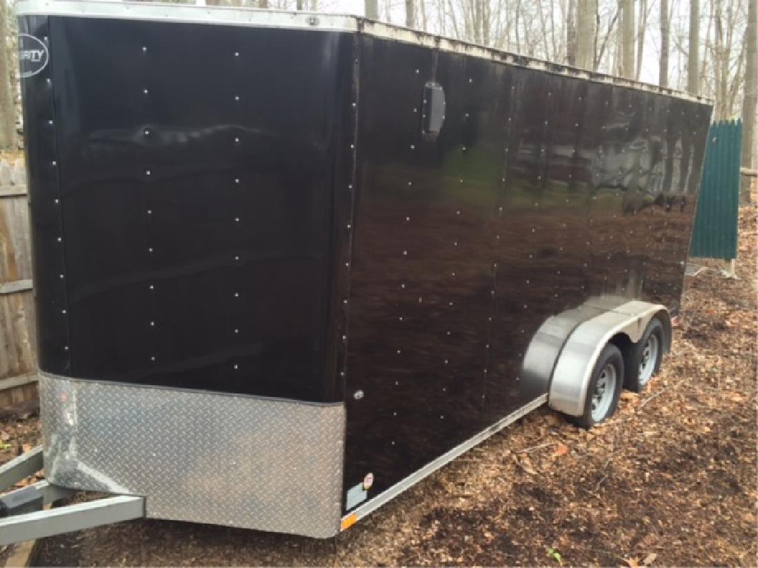 Black 2013 Integrity Trailer (1 of 6)