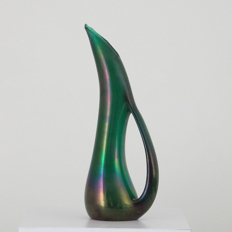 AVEM Anse Volante Vase - Murano: AVEM Anse Volante Vase - Murano designed by Giorgio Ferro ca. 1950's; original label Height (Inches): 14.25 Width (Inches): 5.5