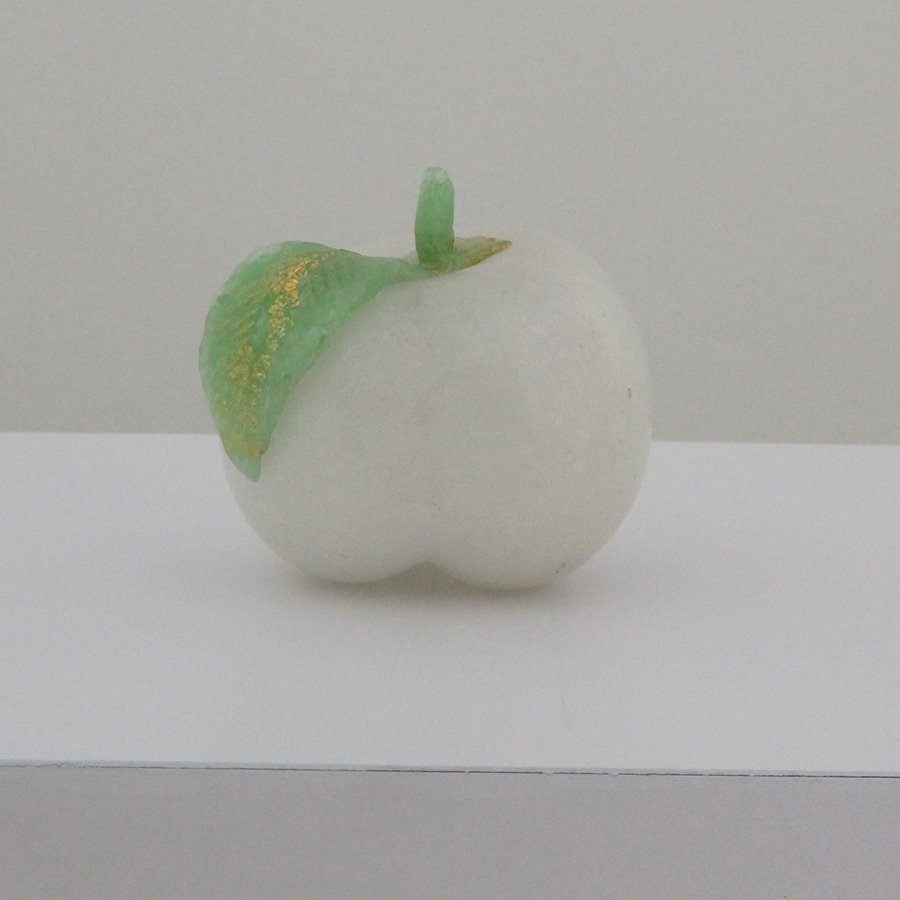 Napoleone Martinuzzi Puleguso Apple for Venini: Napoleone Martinuzzi Puleguso Apple for Venini ca. 1930's Height (Inches): 3.5 Width (Inches): 3.5