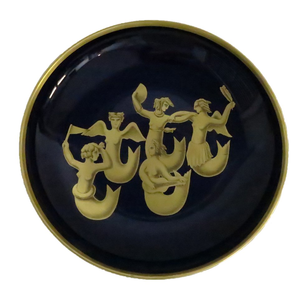 Gio Ponti for Richard Ginori ceramic plate: Richard Ginori plate deisgned by Gio Ponti Height: 1.75 Width: 9.25 Depth: 9.25