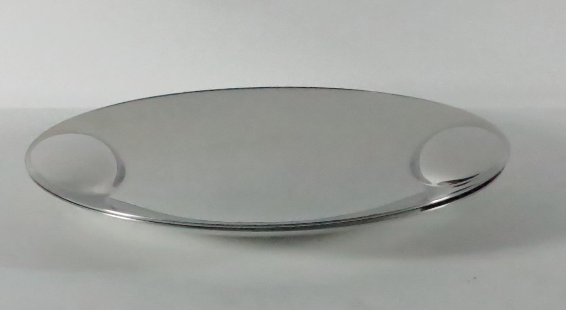 2 Lino Sabattini trays: 2 silver plate trays by Zani designed by Lino Sabattini in the original box