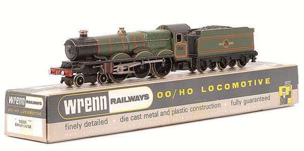 Wrenn W2221 (ins) 4-6-0 "Cardiff Castle" No.4075: Wrenn OO Gauge W2221 (ins) 4-6-0 Loco and Tender BR green "Cardiff Castle" No.4075. Excellent in Good box.