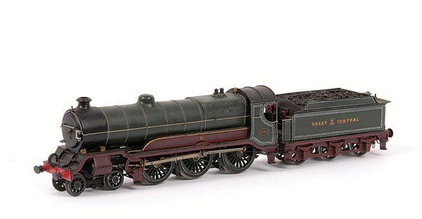 Scratchbuilt 4-6-0 "Royal Haig" No.1166: Scratchbuilt OO Gauge 4-6-0 Loco and Tender "Royal Haig" Great Central green No.1166, 2-rail Electric. Good Plus.