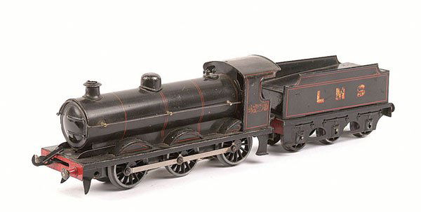 Bassett-Lowke 0-6-0 Loco and Tender No.4256: Bassett-Lowke O Gauge 0-6-0 Loco and Tender LMS black No.4256, 3-Rail Electric. Good.