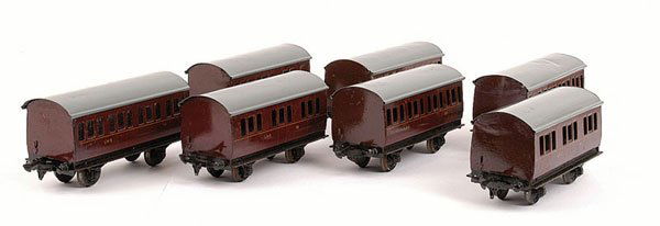 Bassett-Lowke 4-wheeled LMS Coaches: Bassett-Lowke O Gauge an interesting collection of 4-wheeled LMS Coaches using Bassett-Lowke and other commercial parts consisting of 4-wheeled LMS Coaches running number 71, 72, 77, 78, 80 and 83. Th