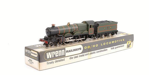 Wrenn W2222 4-6-0 "Devizes Castle" No.7002: Wrenn W2222 4-6-0 GWR green Castle Class Loco No.7002 "Devizes Castle", condition Excellent in Excellent box.