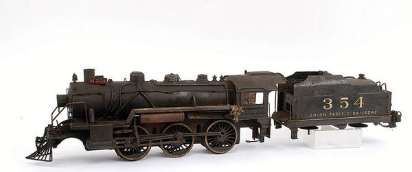 Unknown make Gauge 1 2-6-0 Loco & Tender: Unknown make Gauge 1 possibly adapted from Bassett-Lowke 2-6-0 Loco and Tender UPR (Union Pacific Rail Road) grey No.354, Live Steam. Has been painted in grey overall with running number to loco and t