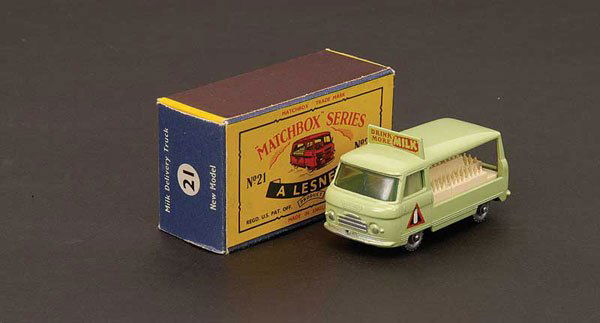 Matchbox No.21c Commer Milk Float: Matchbox Regular Wheels - No.21c Commer Milk Float - light green, green windows, bottle door decals, cream load, silver grille & bumper, clip-fit baseplate, silver plastic wheels - Near Mint in Excell