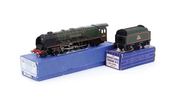 Hornby Dublo EDL12/D12 4-6-2 Duchess of Montrose: Hornby Dublo 3-Rail EDL12/D12 4-6-2 BR green (matt) Princess Coronation Class Loco and Tender No.46232 "Duchess of Montrose", complete with instruction booklet dated 2/54, condition Good to Excellent