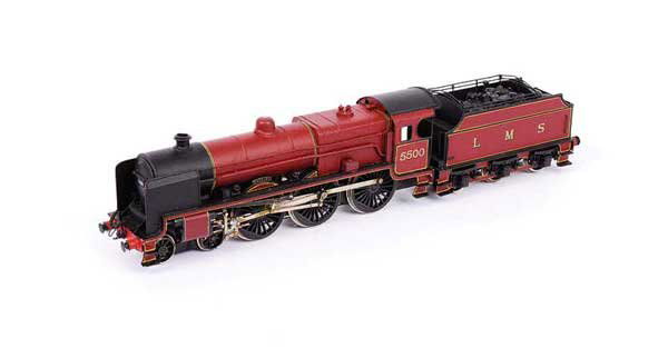 Kitbuilt 4-6-0 "Patriot" No.5500: OO Gauge Kitbuilt Patriot Class 4-6-0 Loco and Tender LMS maroon "Patriot" No.5500. Professionally constructed, painted and lined, Good Plus.
