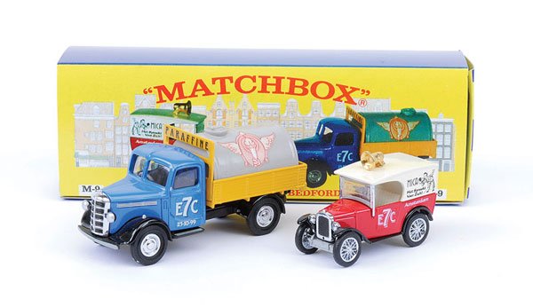 Matchbox MOY M9 Gift Set "7th Mica Convention": Matchbox Models of Yesteryear - No.M9 Gift Set "7th Mica European Convention" comprising of 2 vehicles (1) No.Y63 Bedford KD Truck "E7C" - blue, yellow, grey, chrome trim and (2) Austin 7 Van - red, c