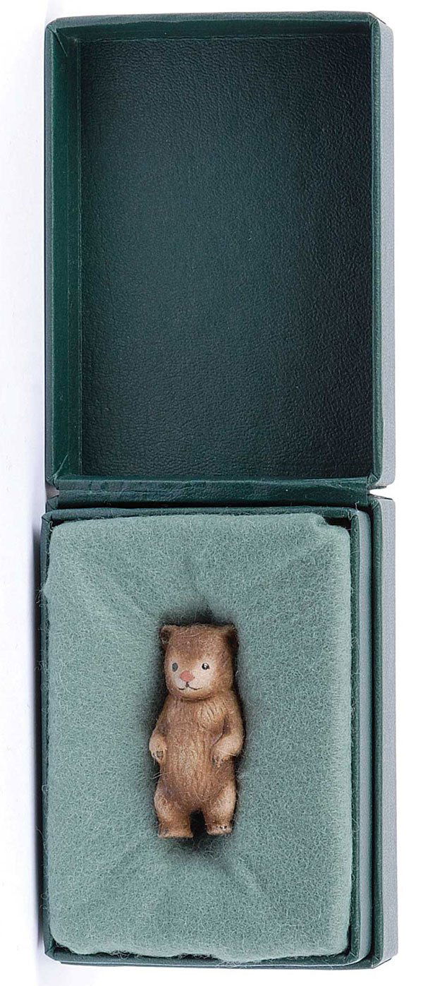 R. John Wright - Bear Boutonniere: R. John Wright - Bear Boutonniere, 2000-2001, LE No.136, felt pin realistic bear with numbered sticker to rear, certificate, in presentation case, Mint in card sleeve, 2"/5cm.