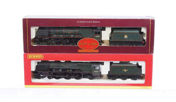 Hornby TMC 4-6-2 Princess Coronation Class Locos: Hornby (China) a pair of TMC Limited Edition 4-6-2 BR green Princess Coronation Class Locos, (1) TMC447 No.46220 "Coronation", Loco drive, (2) TMC41 No.46236 "City of Bradford", Tender drive, both cer