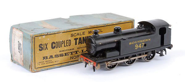 Bassett-Lowke 0-6-0 Tank Loco No.947: Bassett-Lowke O Gauge 0-6-0 Tank Loco Southern black No.947, Clockwork. Excellent in a Fair box.