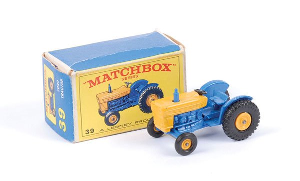 Matchbox No.39c Ford Tractor: Matchbox Regular Wheels No.39c Ford Tractor finished in blue, yellow including plastic hubs - this rare 1st casting with large 7mm smoke stack and thin rear hook is generally Excellent Plus in Good ty