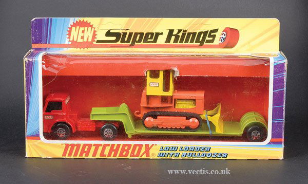 Matchbox K17 Ford Low Loader "Taylor Woodrow": Matchbox Superkings No.K17 Ford Low Loader "Taylor Woodrow" - red cab, lime green Trailer with Case Bulldozer - orange, yellow - nice example in a Good window box.