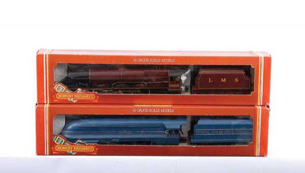 Hornby Railways - 2 x 4-6-2 LMS Steam Locos: Hornby Railways a pair of 4-6-2 LMS Steam Locos comprising R685 blue and silver Streamlined Princess Coronation Class No.6220 "Coronation", R832 maroon Princess Royal Class No.6201 "Princess Elizabeth