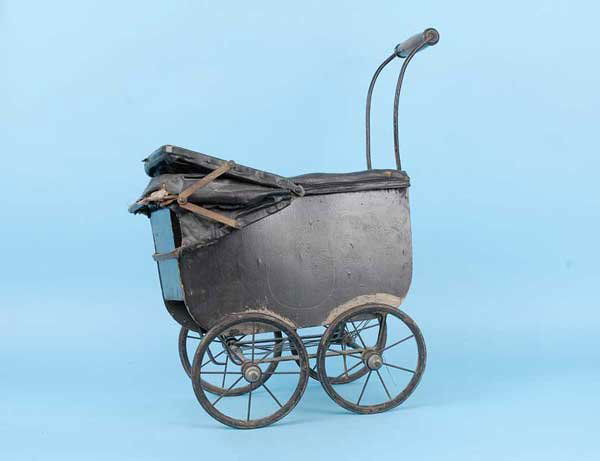 triang dolls pram 1960